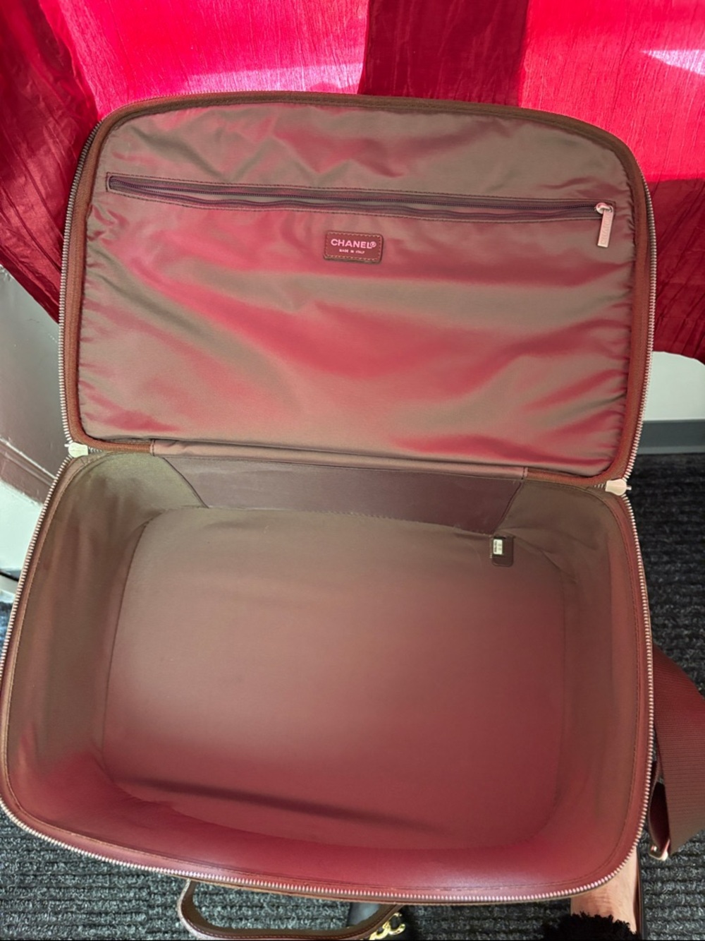 RARE CHANEL Unisex Monogram Travel Bag with Top Handle/ Shoulder Strap- NWOT - Picture 4 of 12